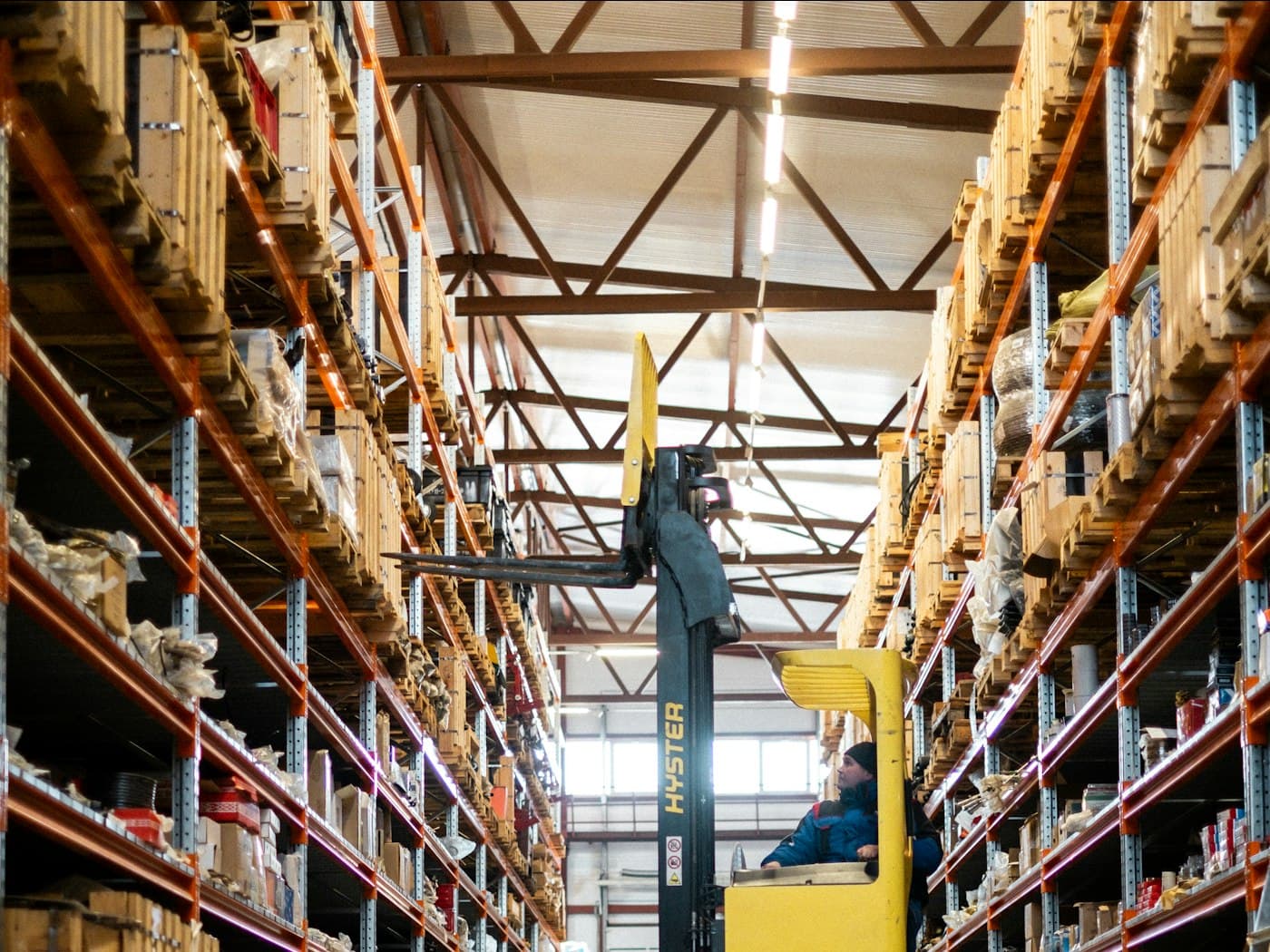 Skladište i logistika pomorske opreme u luci Rijeka